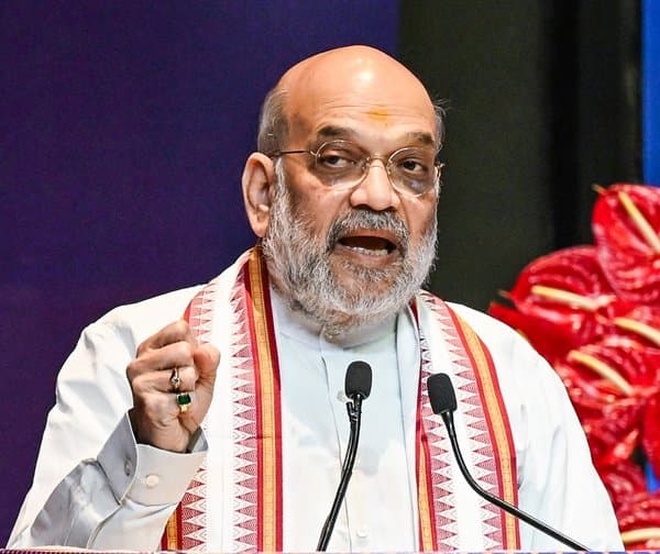 కచ్ సరిహద్దుల్లో అమిత్ షా పర్యటన - Udayam Digital