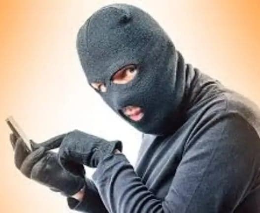 ఎమ్మెల్యే ఖాతా నుంచి రూ.1.55 లక్షలు మాయం...