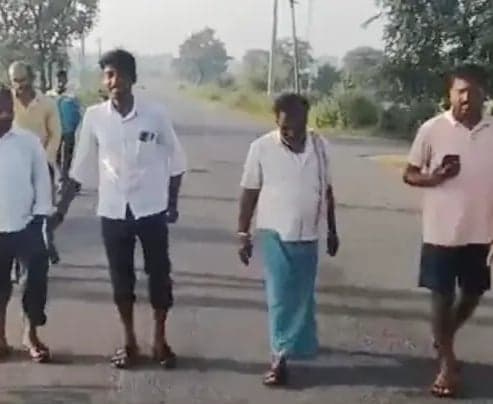 పాంబండ సబ్‌స్టేషన్ ముట్టడి.. విద్యుత్ కోతలపై రైతుల ఆందోళన