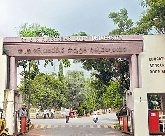 డాక్టర్ బీఆర్‌ అంబేడ్కర్ వర్సిటీ 27వ స్నాతకోత్సవం