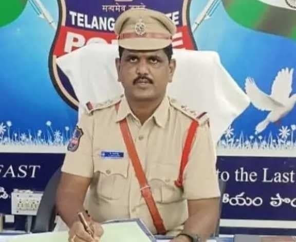 జూరాల మీదుగా గద్వాలకు రాకపోకలు నిలిపివేత - Udayam