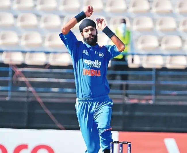 భారత్‌-ఎకు విజయం.. సిరీస్‌ ఆసీస్‌ కైవసం
