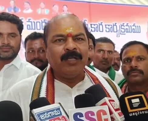 ప్రజాసేవకే జీవితం అంకితం: కొమ్మూరి - Udayam