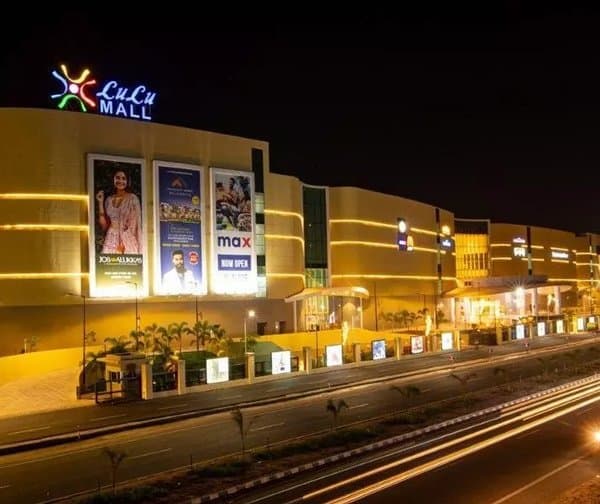 కేపీహెచ్‌బీ లులు మాల్‌లో గన్ కలకలం