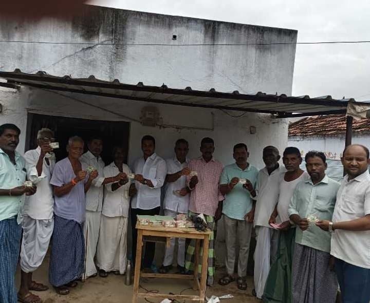 కప్పర్లలో స్మార్ట్ రేషన్ కార్డుల పంపిణీ