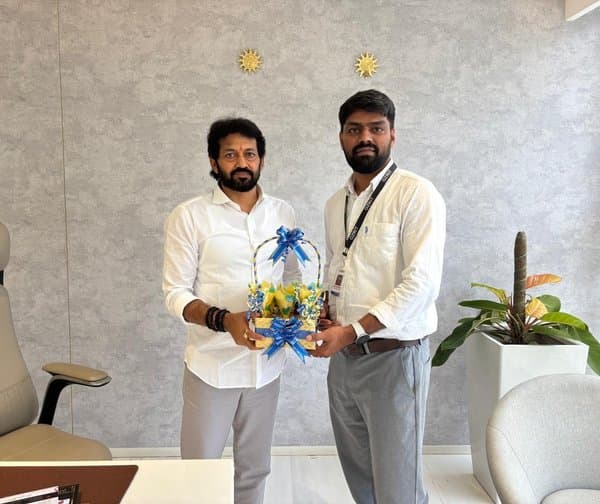 ఓజ్రిట్ కొత్త కార్యాలయ ప్రారంభోత్సవానికి ఆహ్వానం - Udayam Digital