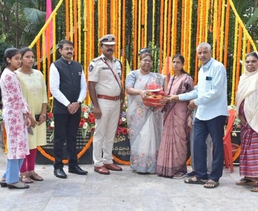 పోలీసు అమరవీరుల త్యాగాలు చిరస్మరణీయం: న్యాయమూర్తి