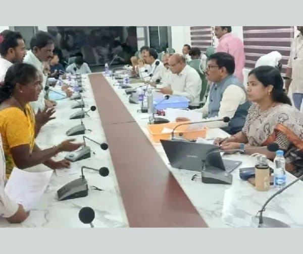 మార్కాపురంలో ప్రజా సమస్యల పరిష్కార వేదిక