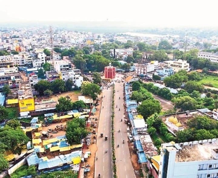 అభివృద్ధిలో వెనుకబడిన ఆదిలాబాద్‌