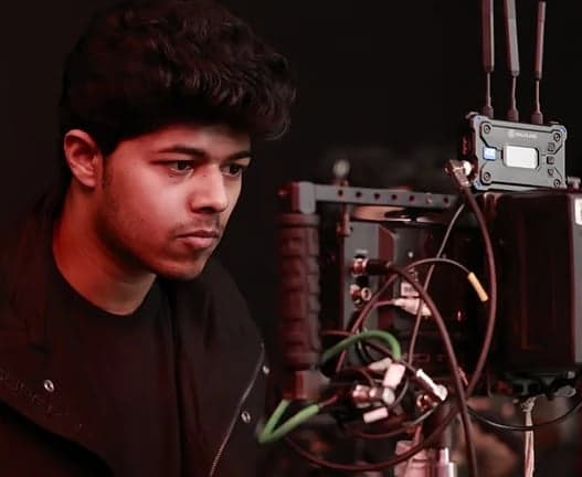  ఫేక్‌ అకౌంట్లపై విజయ్‌ తనయుడు జేసన్‌ హెచ్చరిక