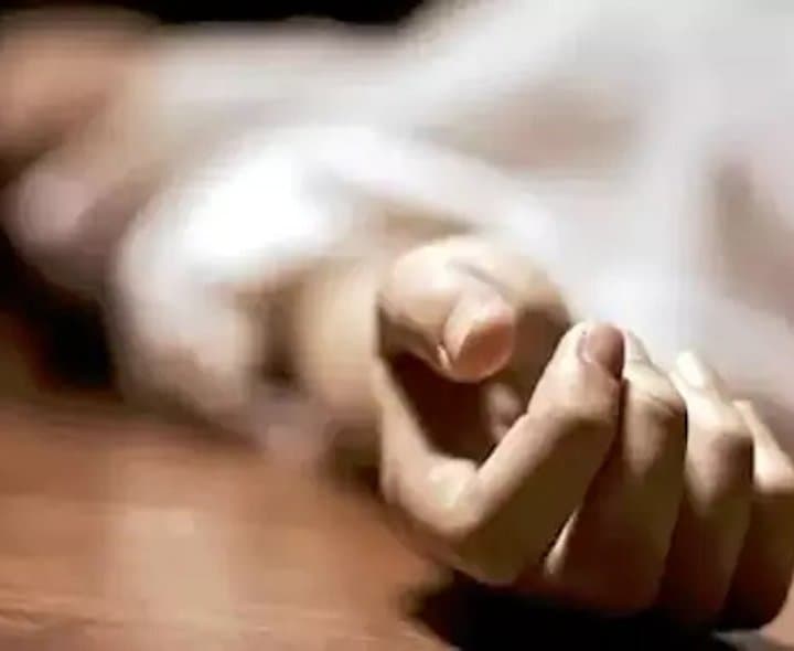 హైదరాబాద్‌లో మహిళ అనుమానాస్పద మృతి