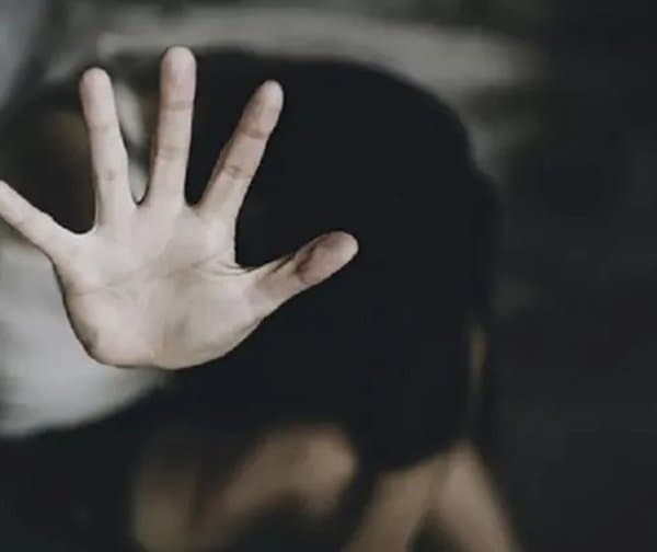కొత్తగూడెంలో బాలికపై లైంగిక దాడి