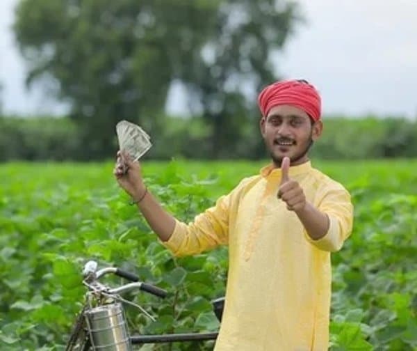 రైతుల అకౌంట్లలోకి భారీ నగదు బదిలీ