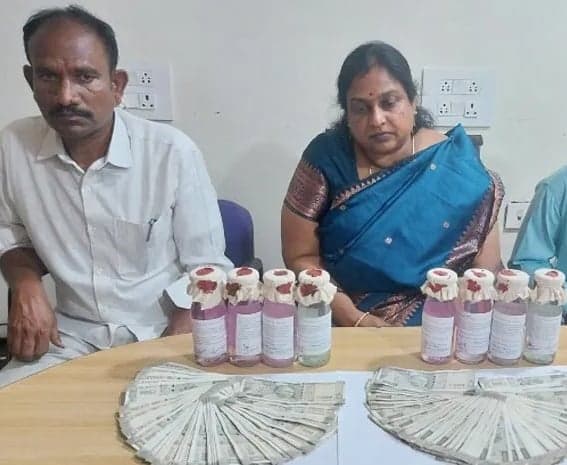చేవెళ్ల ట్రెజరీలో ఏసీబీ దాడులు