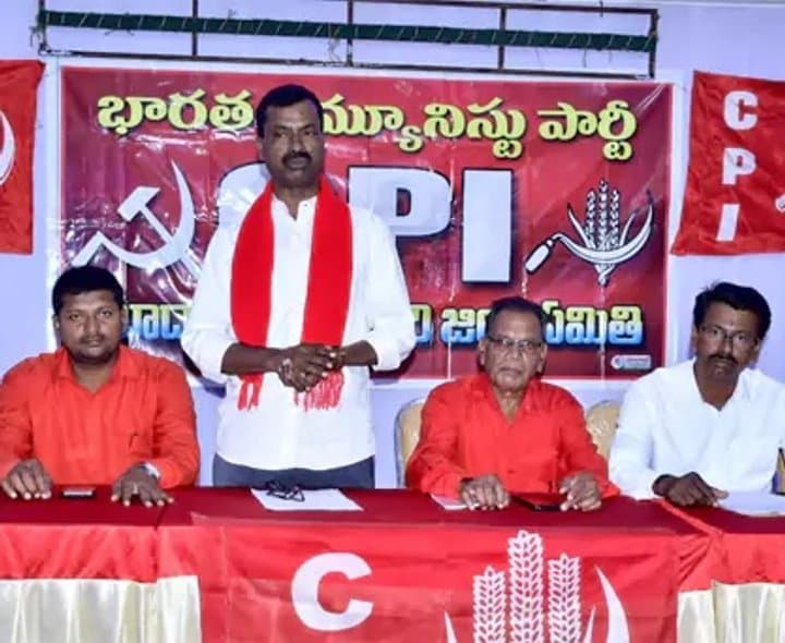 విద్యార్థులపై లాఠీచార్జ్‌ను ఖండించిన సీపీఐ