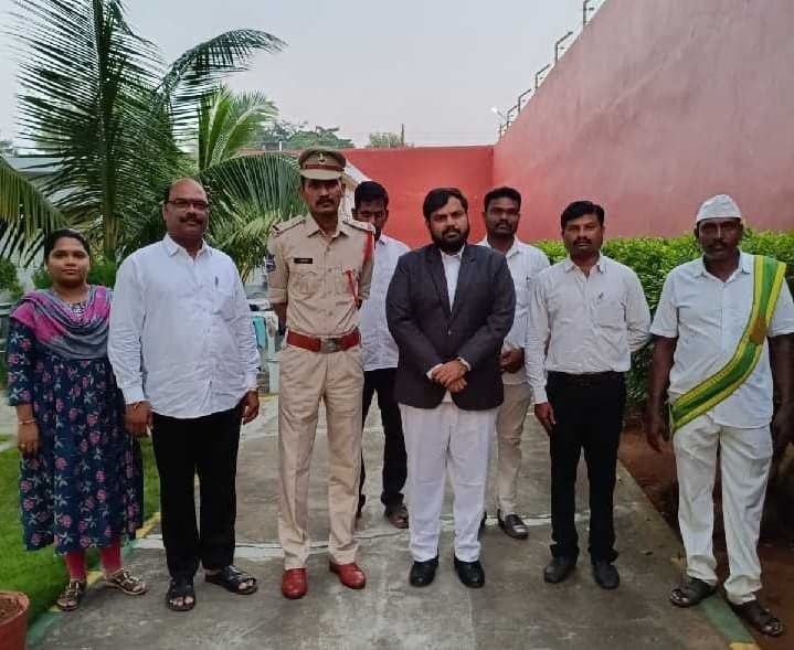 భద్రాచలం సబ్‌జైలును సందర్శించిన జడ్జి - Udayam