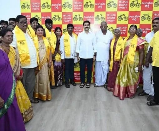 వైసీపీ నుంచి టీడీపీలోకి భారీ చేరికలు