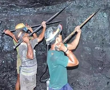 సింగరేణి కార్మికులకు 419 కోట్ల బోనస్