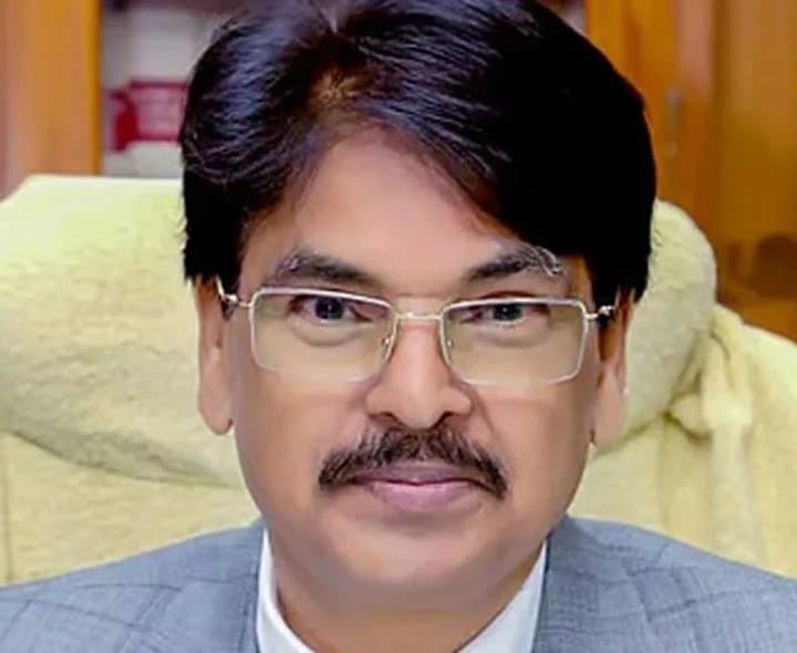 నల్సార్‌ విద్యార్థులకు బీసీఐ క్షమాపణ