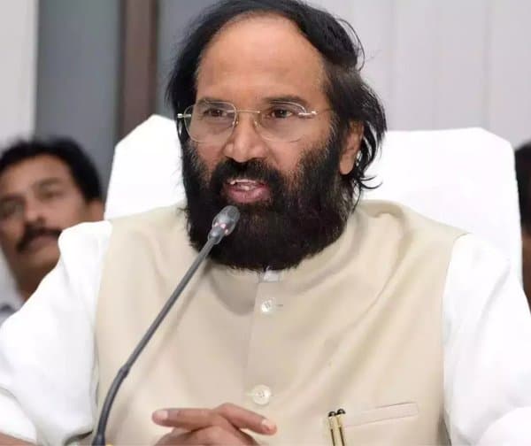 తక్కువ నీటితో పండే ఆరు తడి పంటలు వేయాలి: ఉత్తమ్