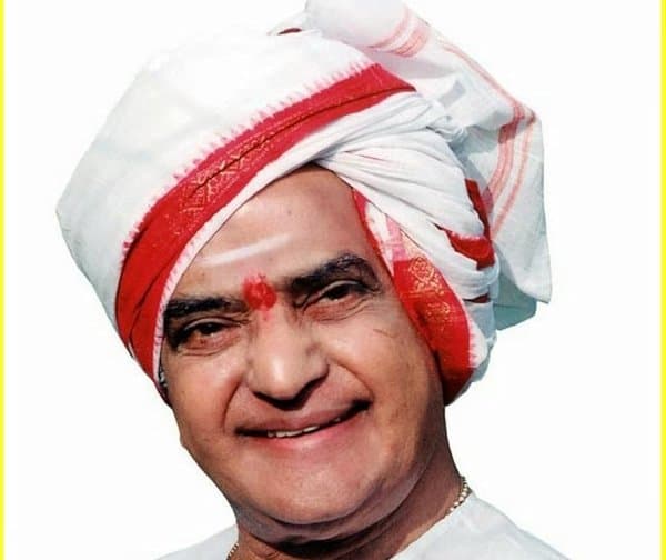 ఎన్టీఆర్‌కు ప్రధాని మోదీ నివాళి