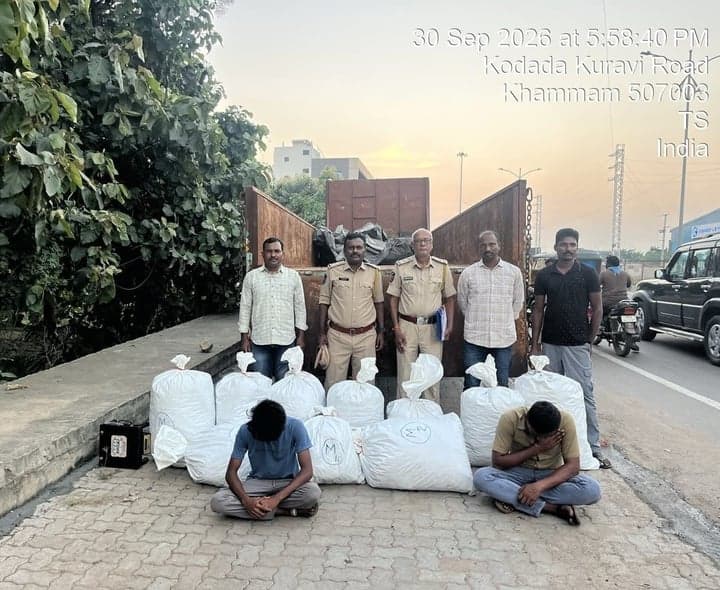 లారీలో 260 కిలోల గంజాయి పట్టివేత