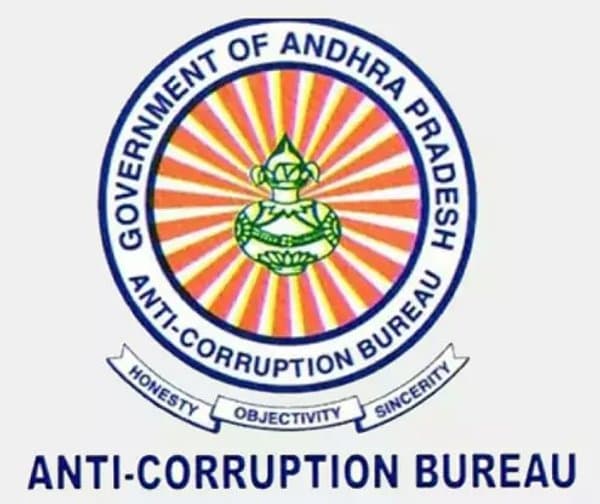 పీసీబీ అధికారిపై ఏసీబీ దాడులు