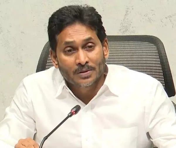 రైతుల అభిప్రాయాలకే ప్రాధాన్యం: వైఎస్ జగన్ కీలక వ్యాఖ్యలు - Udayam Digital