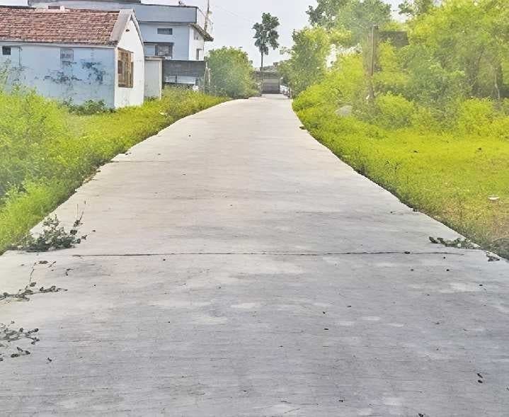 పనులు పూర్తి.. సర్పంచులకు బిల్లుల పెండింగ్ - Udayam