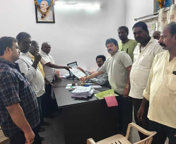 కాట్రేనికోనలో ఆవులు మళ్లీ గోశాలకు 