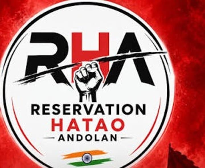 కాక్రోచ్ ఉద్యమం స్ఫూర్తితో సామాజిక మాధ్యమాల్లో కొత్త ఉద్యమం..