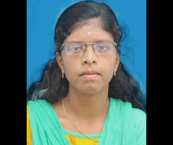 కొండపై విషాదం: కోతుల దాడిలో నవవధువు మృతి