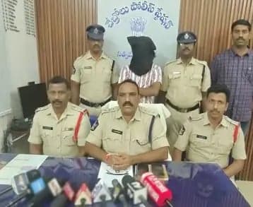 పెళ్లికి అడ్డొస్తుందని 41ఏళ్ల ప్రియురాలి హత్య