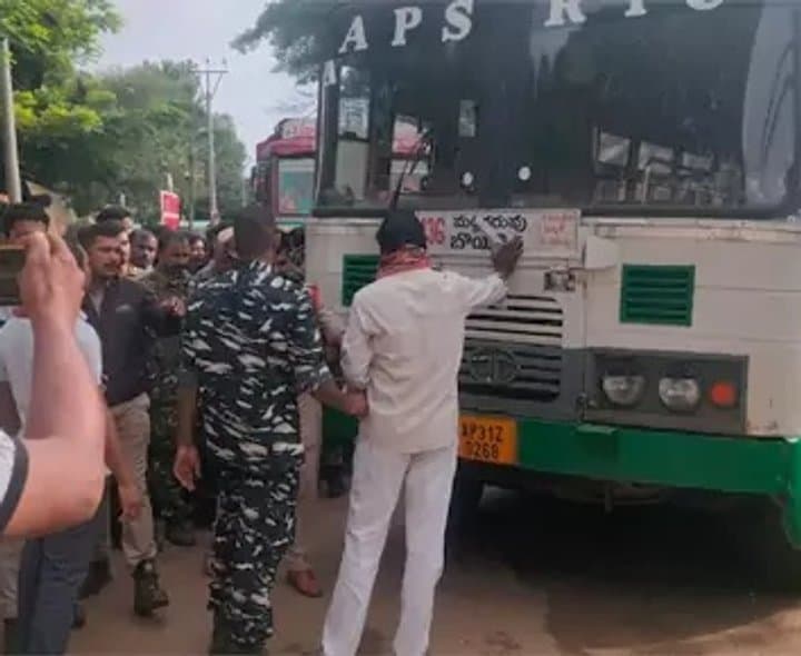 అల్లూరి, పోలవరంలో గిరిజన సంఘాల బంద్