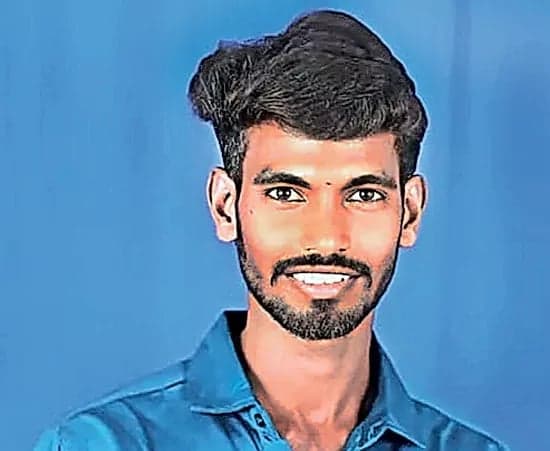 తండ్రిపై దాడి... యువకుడి ఆత్మహత్య