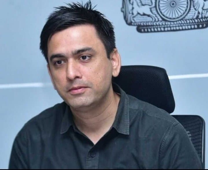 వాహనాల రాకపోకల మళ్లింపు: కలెక్టర్