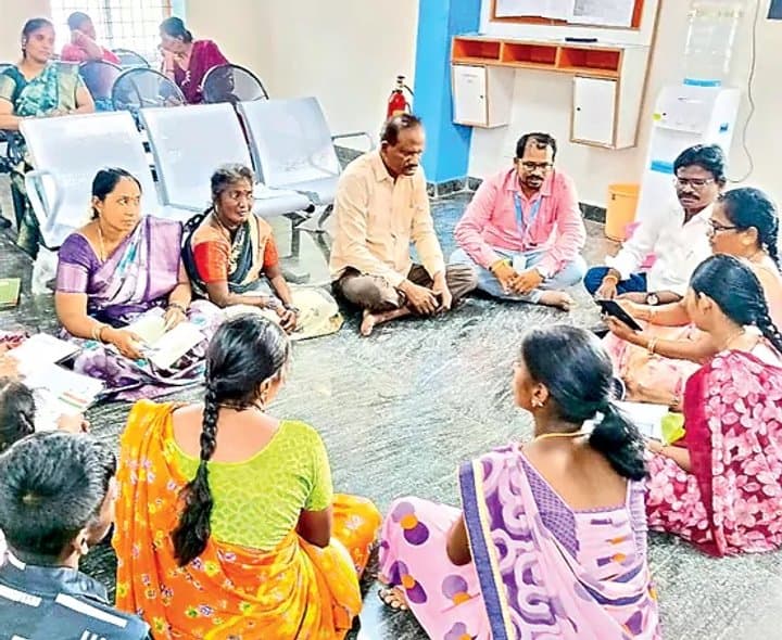 డ్వాక్రా రుణాలు 72 గంటల్లోనే - Udayam Digital