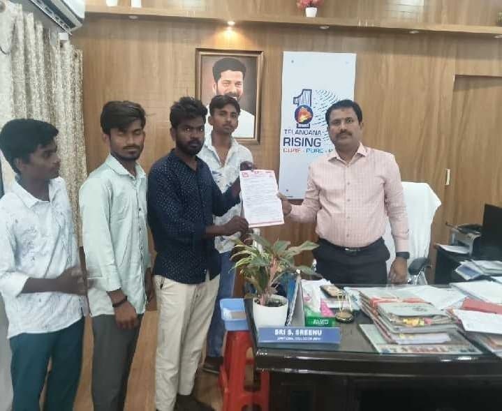 మైనార్టీ గురుకుల ప్రిన్సిపల్‌పై ఆరోపణలపై విచారణ జరపాలి: SFI - Udayam