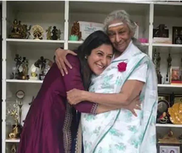 జానకి మరణంపై శ్వేత కన్నీరు