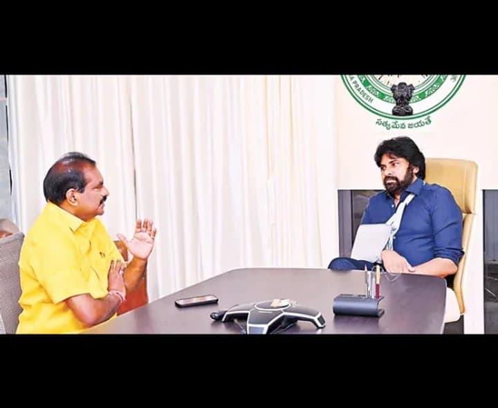పవన్‌ను కలిసిన రామానాయుడు