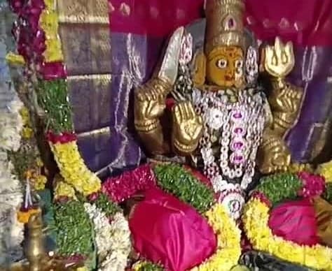 మహాలక్ష్మి రూపంలో భవాని భువనేశ్వరి అమ్మవారు - Udayam