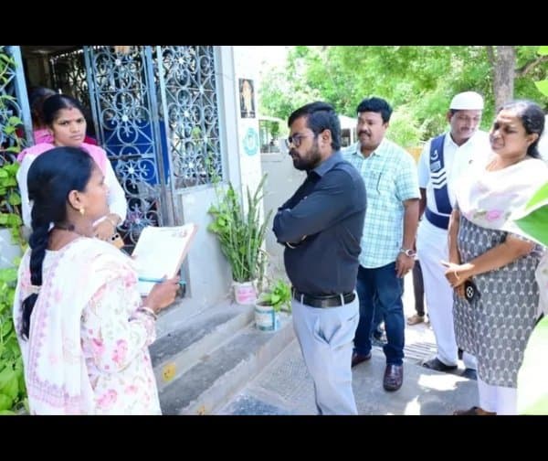 గూడూరులో పోలింగ్ కేంద్రాల తనిఖీ