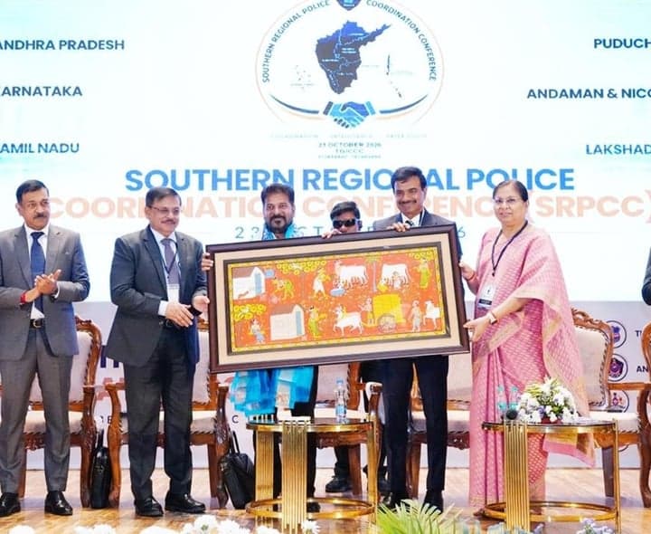 పోలీస్ శాఖలో సంస్కరణలు: రేవంత్