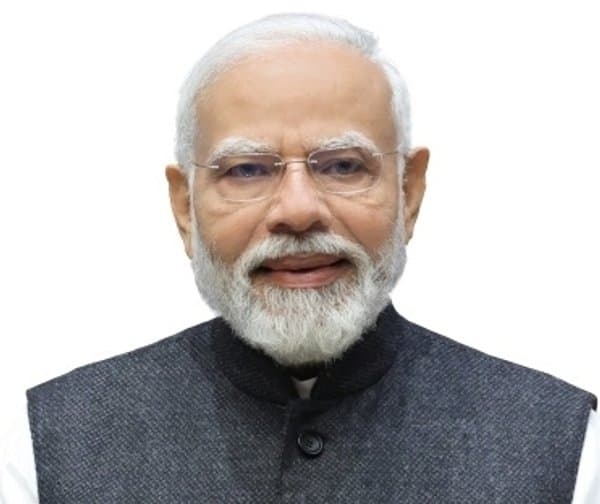 మోదీ దార్శనిక పాలనపై అమిత్ షా, రాజ్‌నాథ్ ప్రశంసలు