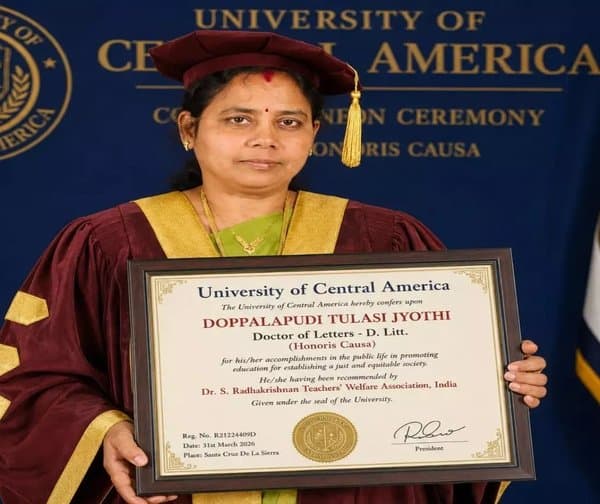 నెల్లూరు మహిళకు అంతర్జాతీయ డాక్టరేట్ గౌరవం
