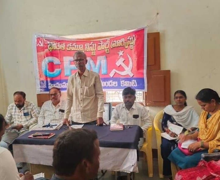 ఉద్యోగాల భర్తీకి నిరుద్యోగుల మహాధర్నా