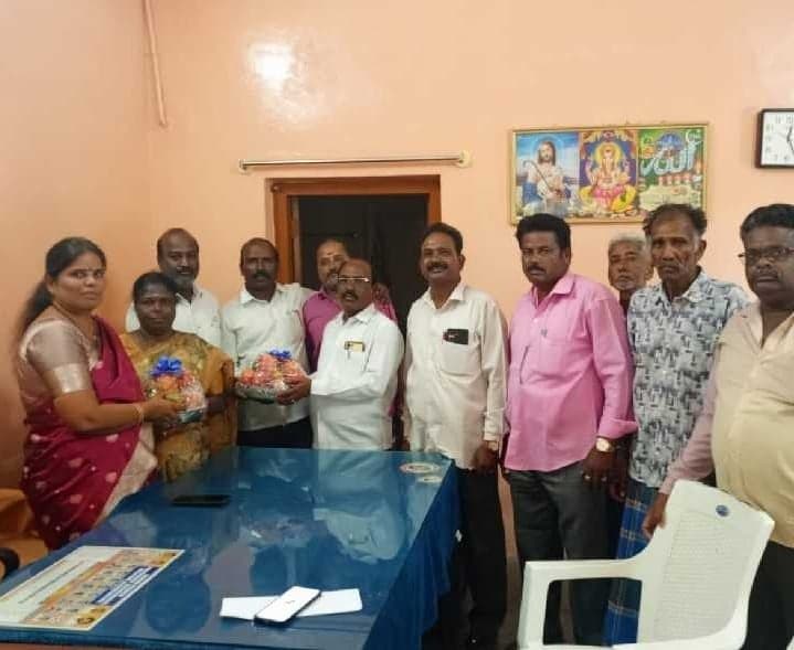  పలమనేరులో ఉపాధి పనులు కల్పించాలని డిమాండ్ - Udayam