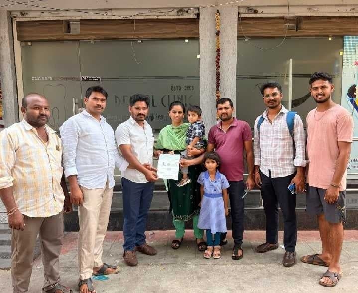 దూల్మిట్టలో సీఎంఆర్‌ఎఫ్ చెక్కు అందజేత - Udayam