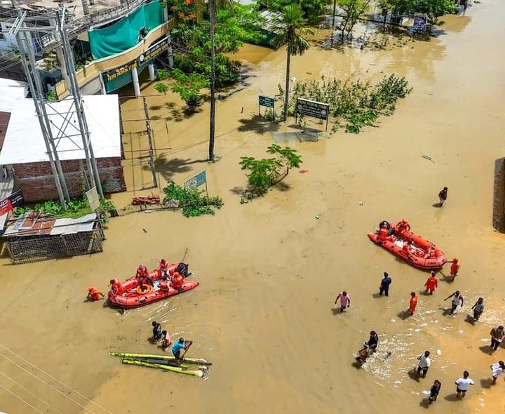 అస్సాంలో తీవ్రరూపం దాల్చిన వరదలు