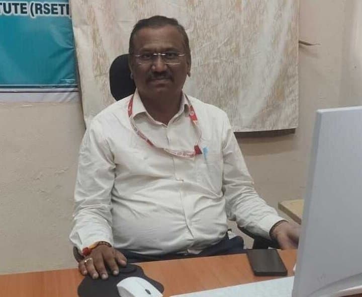 నిరుద్యోగ యువతకు ఉచిత స్వయం ఉపాధి శిక్షణ